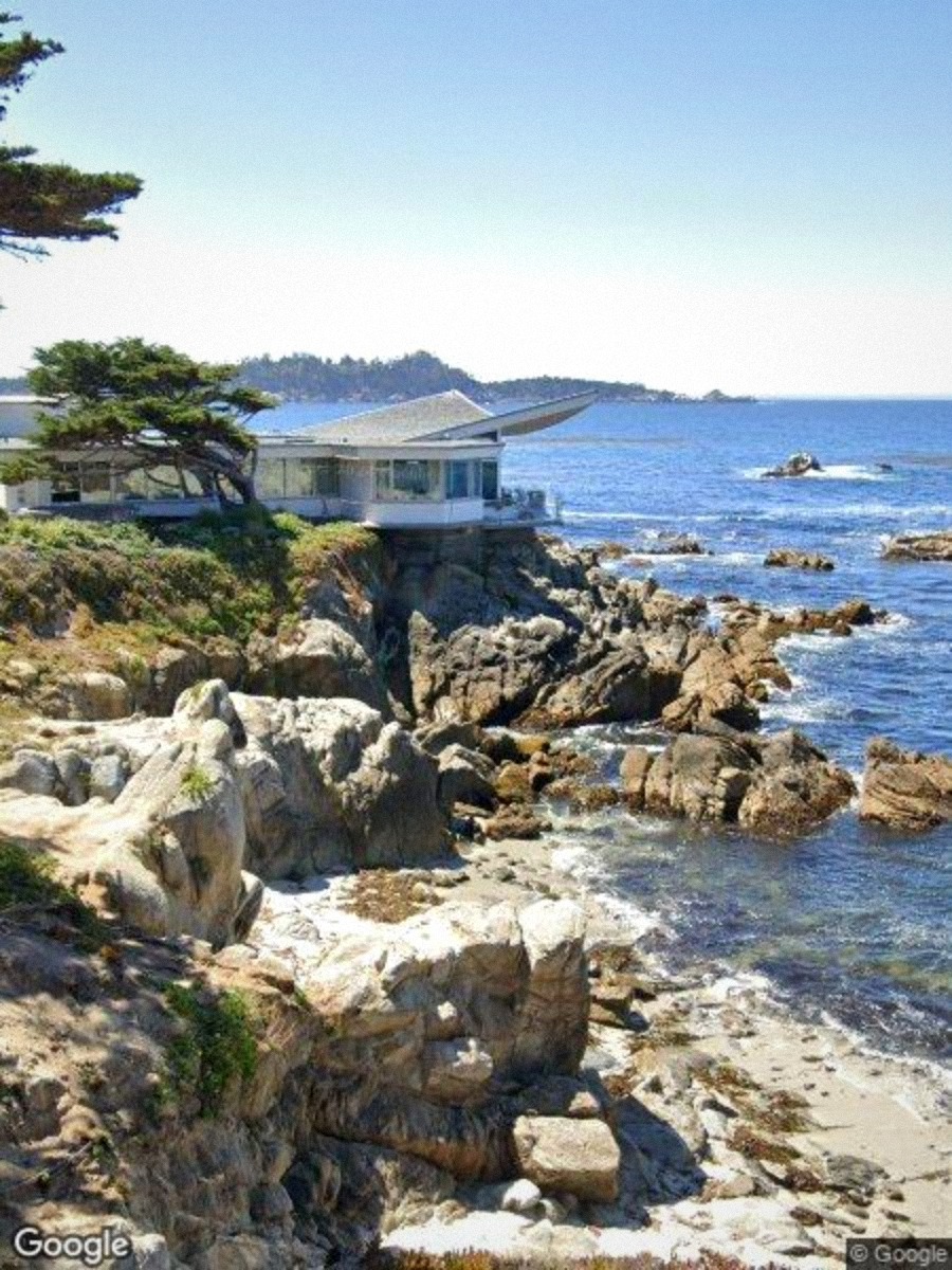 Scenic Road · Carmel-by-the-Sea, CA · 35mm - raw Street View capture